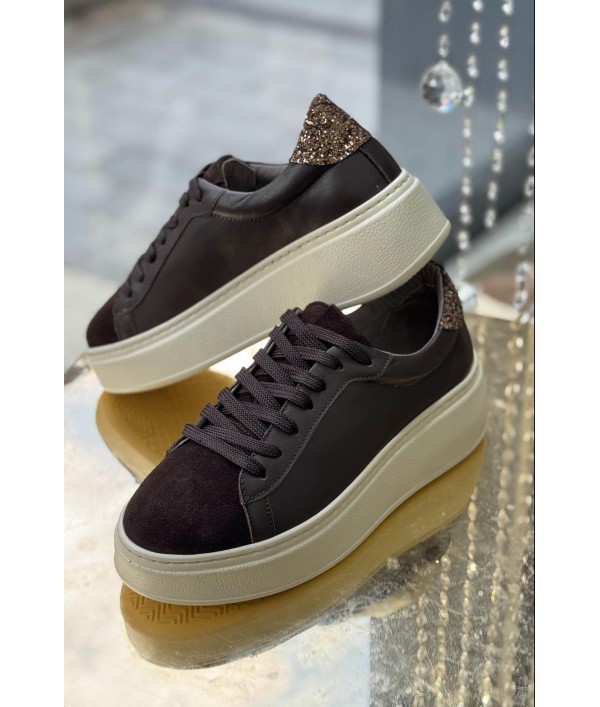 ELA BUTİK -Giyim ve Aksesuar Mağazası     