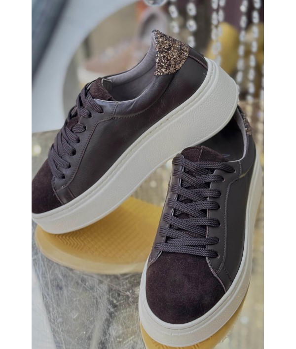 ELA BUTİK -Giyim ve Aksesuar Mağazası     