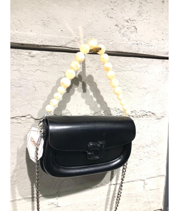 ELA BUTİK -Giyim ve Aksesuar Mağazası     