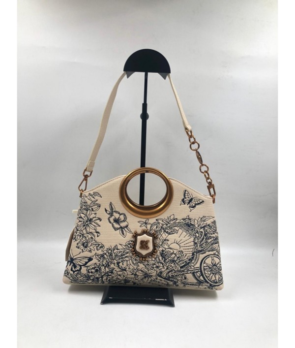 ELA BUTİK -Giyim ve Aksesuar Mağazası     