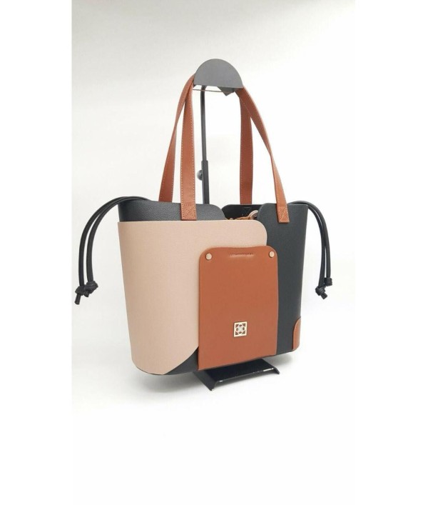 ELA BUTİK -Giyim ve Aksesuar Mağazası     